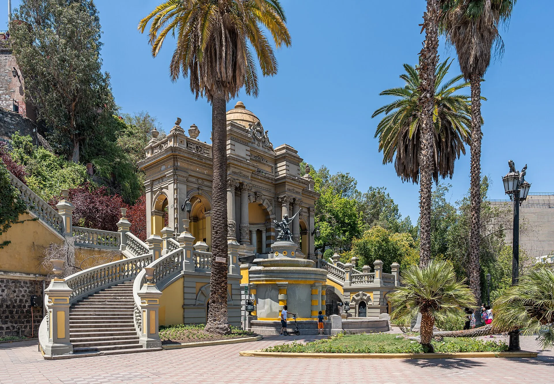 Museos y arte urbano imperdibles